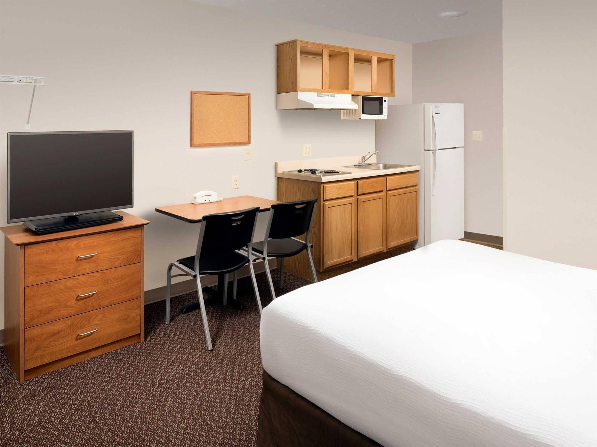 Woodspring Suites Augusta Riverwatch Bagian luar foto