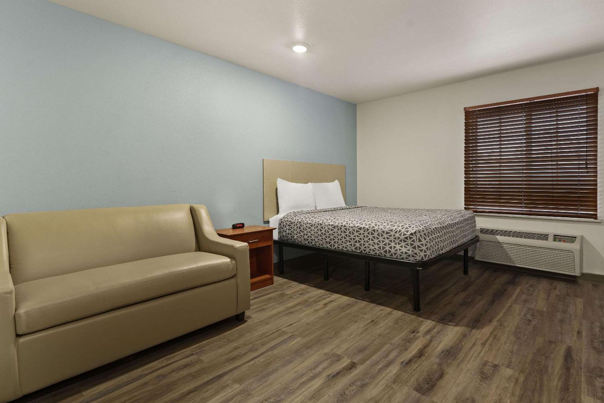 Woodspring Suites Augusta Riverwatch Bagian luar foto